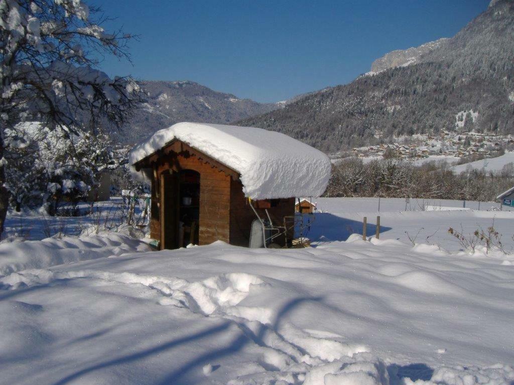 Le Gite De La Maison Soleil, Entre Lac Et Montagne Alex Exteriör bild